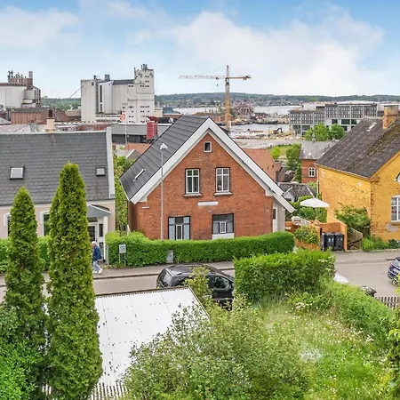 1 Bedroom Cozy In * Svendborg