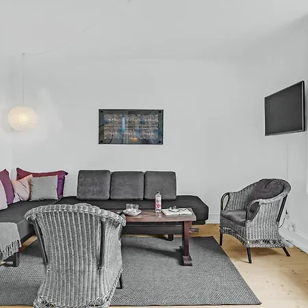 1 Bedroom Cozy In * Svendborg